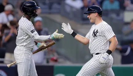 Yankees Dominate Twins in 6-2 Victory to Reignite Playoff Hopes