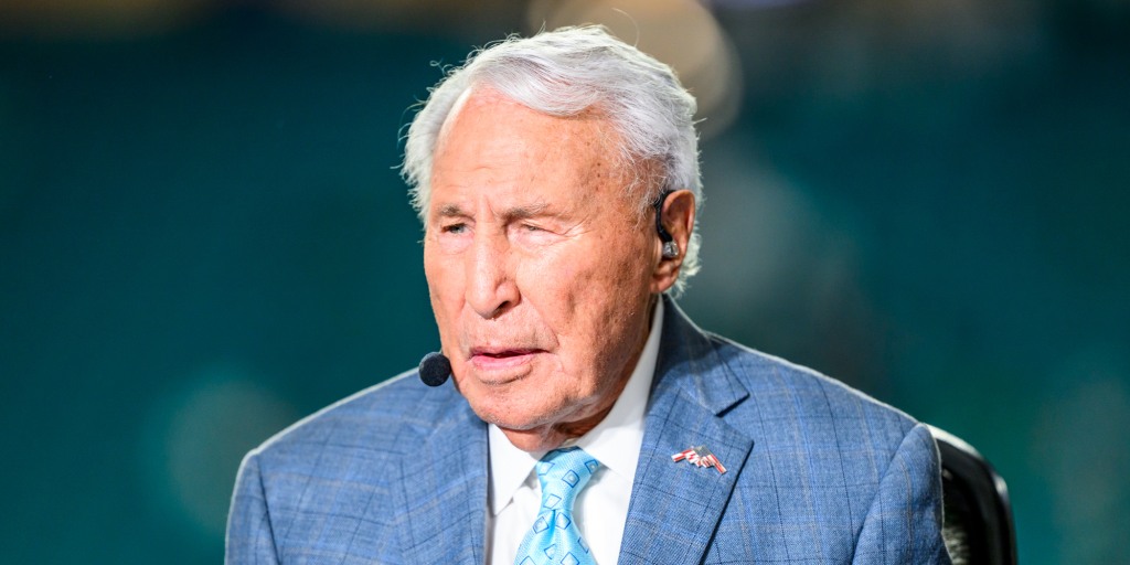 Lee Corso Bids Farewell After Legendary Career on College GameDay