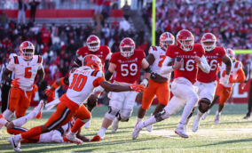 Miles Scott Leads Illinois Defense While Eyeing NFL Future