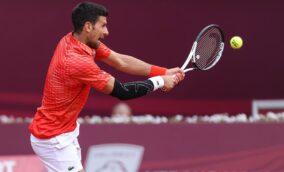 Novak Djokovic Dominates Early Rounds at 2025 Rolex Shanghai Masters
