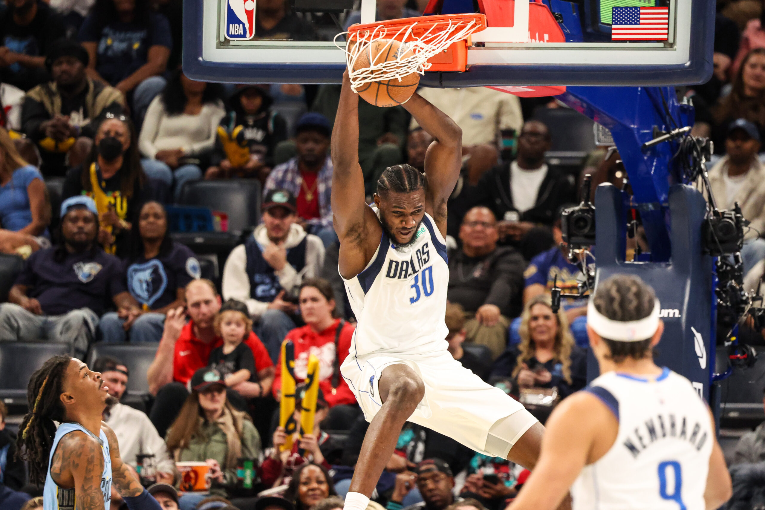 “I Enjoy the Process”: How Moussa Cissé Has Emerged as a Valuable Two-Way Contributor for the Mavericks