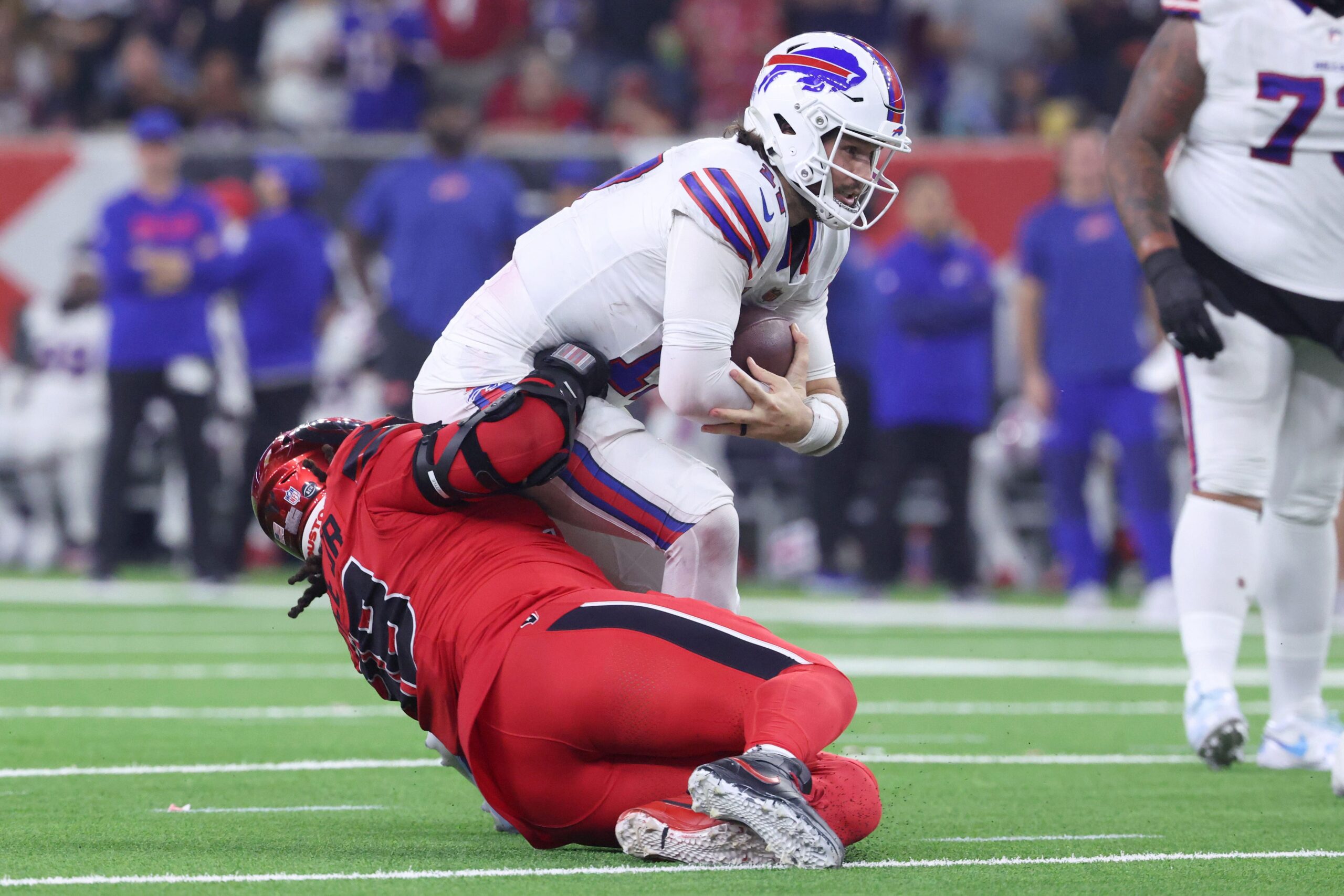 Buffalo Bills Struggle to Overcome Texans in 23-19 Loss