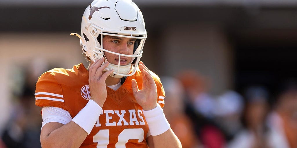 Texas Longhorns Defeat Texas A&M to Keep Playoff Hopes Alive