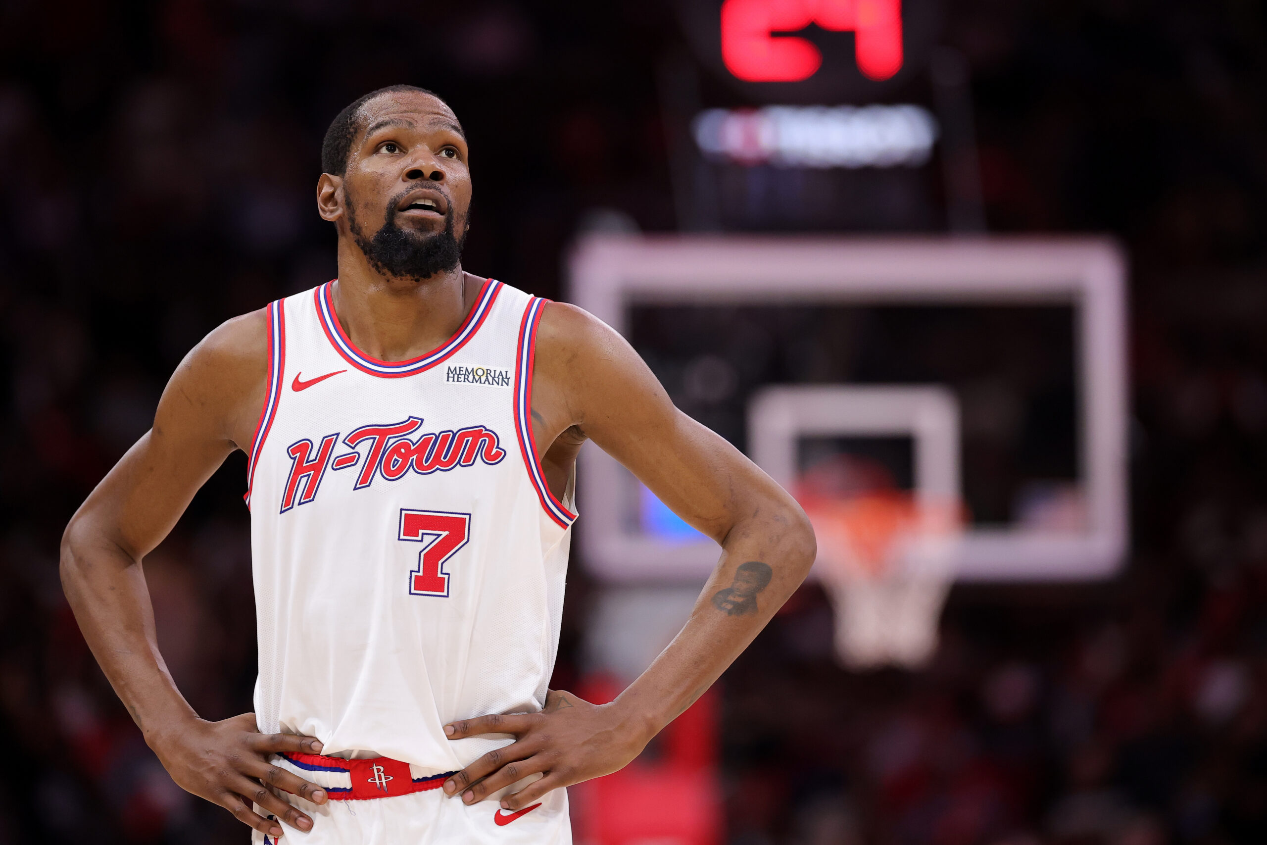 Kevin Durant’s Trainer Says Rockets’ Playoff Flop Isn’t On KD: ‘How Is It His Fault?’ Kevin Durant’s Trainer Says Rockets’ Playoff Flop Isn’t On KD: ‘How Is It His Fault?’